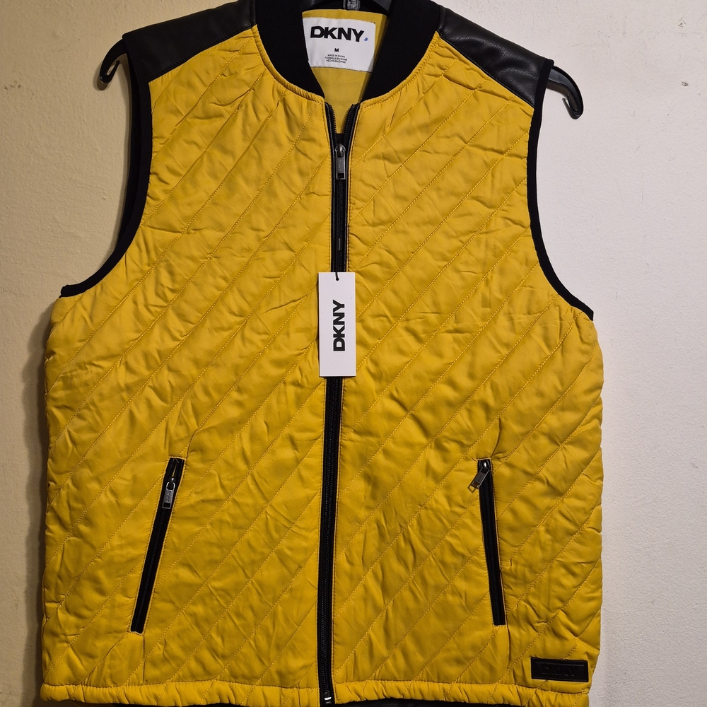 Donna Karan Unisex Vibrant Amber Quilted Zipper Sleeveless Vest Size Medium - Picture 2 of 12